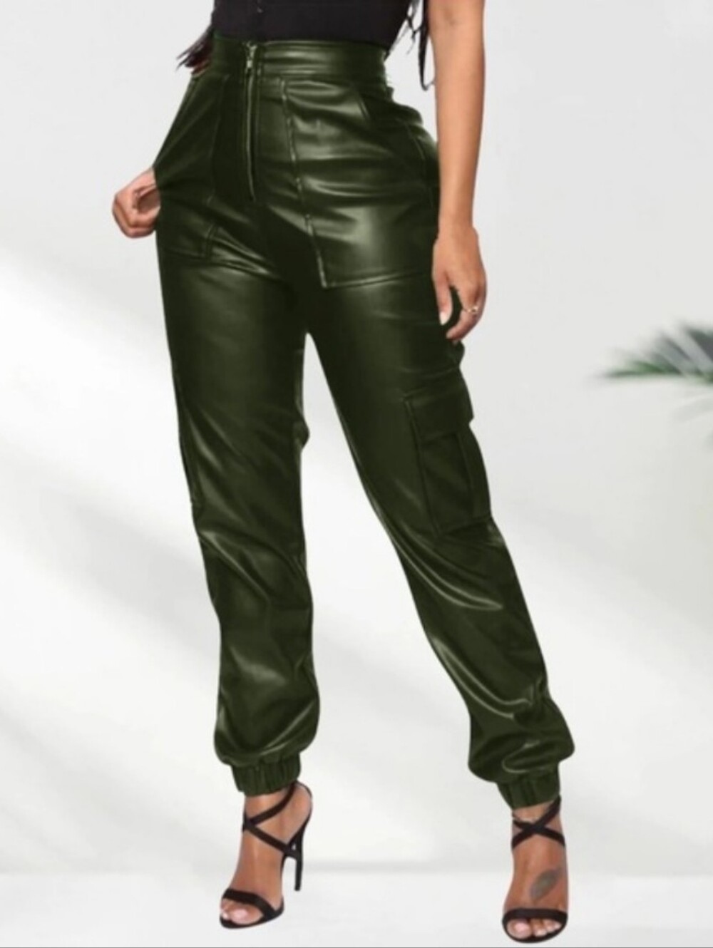 Eilly Bazar Olive Green Faux Leather Cargo Pants Size Medium